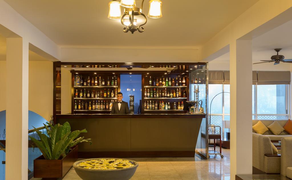 Hotel Topaz Κάντι Εξωτερικό φωτογραφία