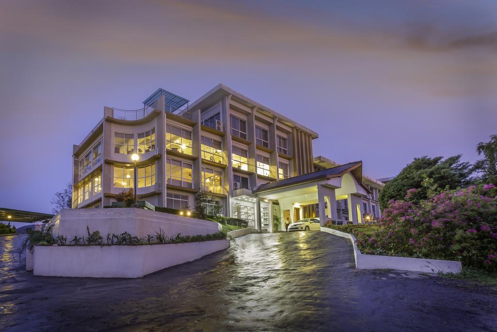 Hotel Topaz Κάντι Εξωτερικό φωτογραφία