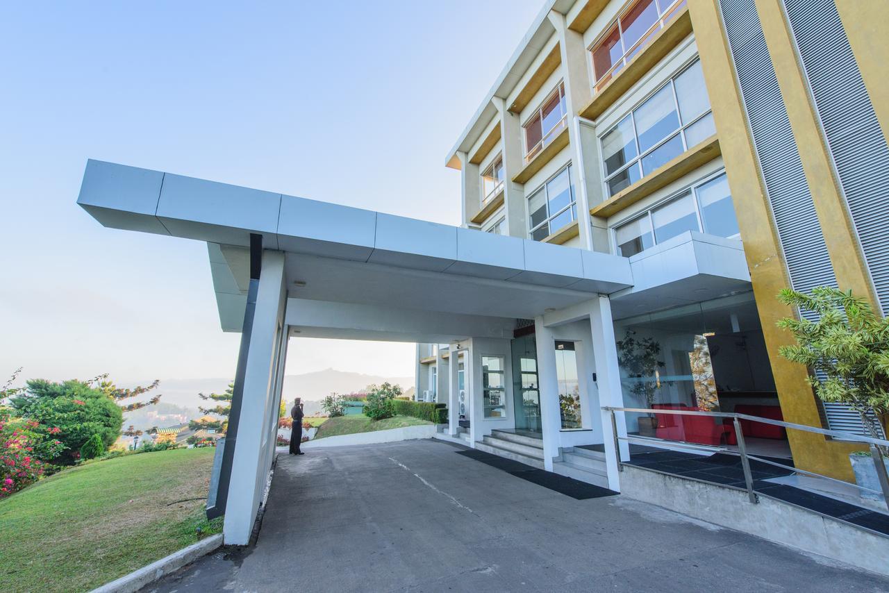 Hotel Topaz Κάντι Εξωτερικό φωτογραφία